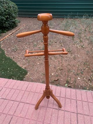 Galán de noche de madera