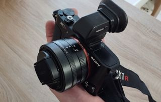 Sony RX1R Cámara Full Frame + Accesorios