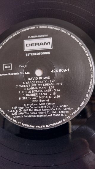 LP DAVID BOWIE , recopilación.