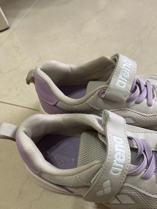 Scarpe Arena bambina viola e grigio chiaro