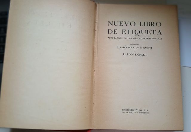"Nuevo Libro de ETIQUETA" / "Enciclopedia Labores"