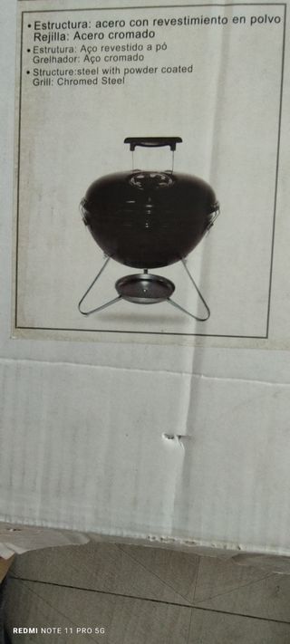 Barbacoa Negra Metálica