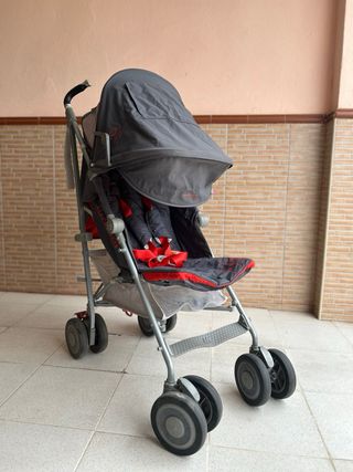Carrito Maclaren tecno XT gris y rojo
