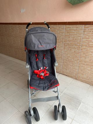 Carrito Maclaren tecno XT gris y rojo