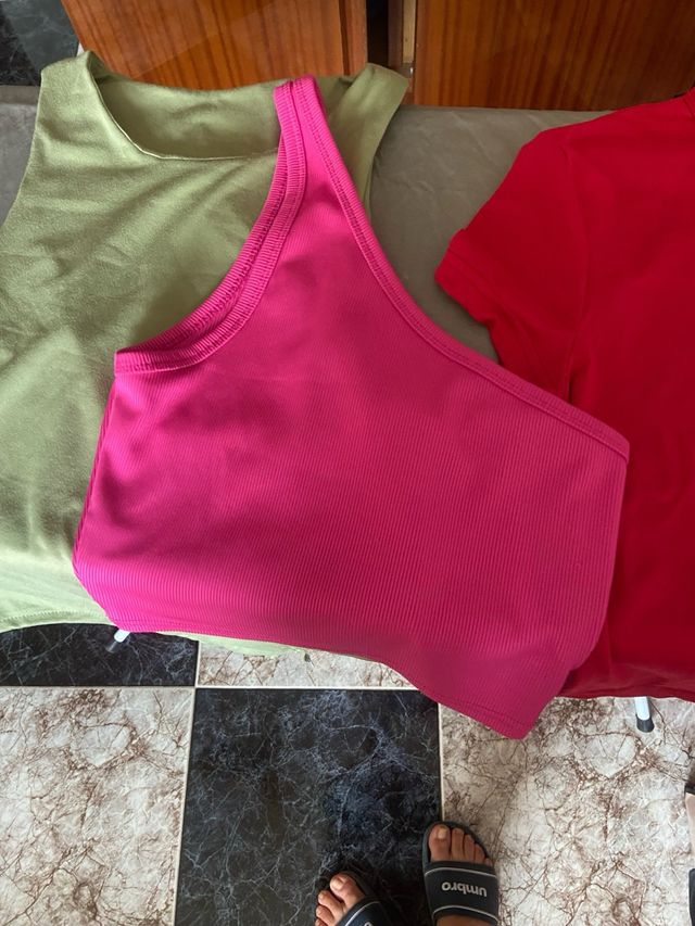 Lote 4 Camisetas/Bodies Talla 36