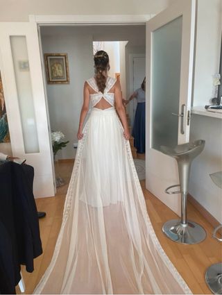 Vestido de Novia Encaje Espalda Cruzada