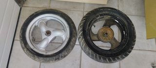 Lote Plásticos y Ruedas Jogg