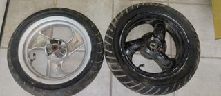 Lote Plásticos y Ruedas Jogg