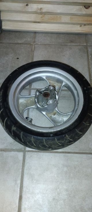Lote Plásticos y Ruedas Jogg