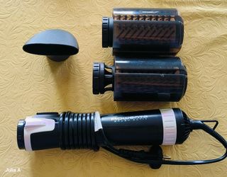 Secador Rowenta con cepillos para alisar y ondas