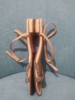 Sandalias planas Massimo Dutti Beige