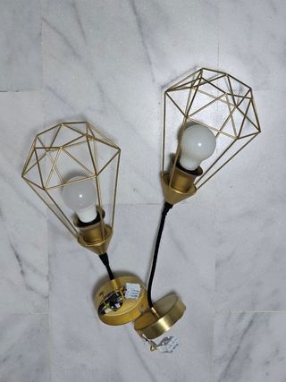Lámpara de techo dorada geométrica