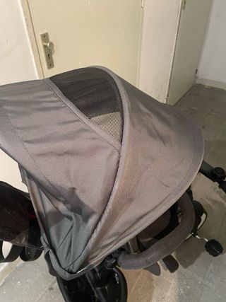 Triciclo infantil gris usado solo 1 vez
nuevo 
