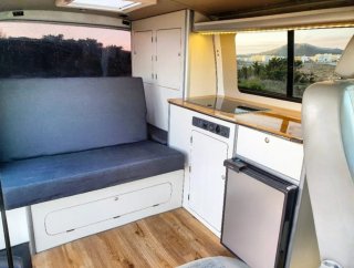 Volkswagen Transporter T5 2011