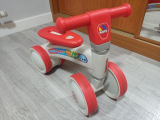 Correpasillos Molto Baby Rojo y Blanco