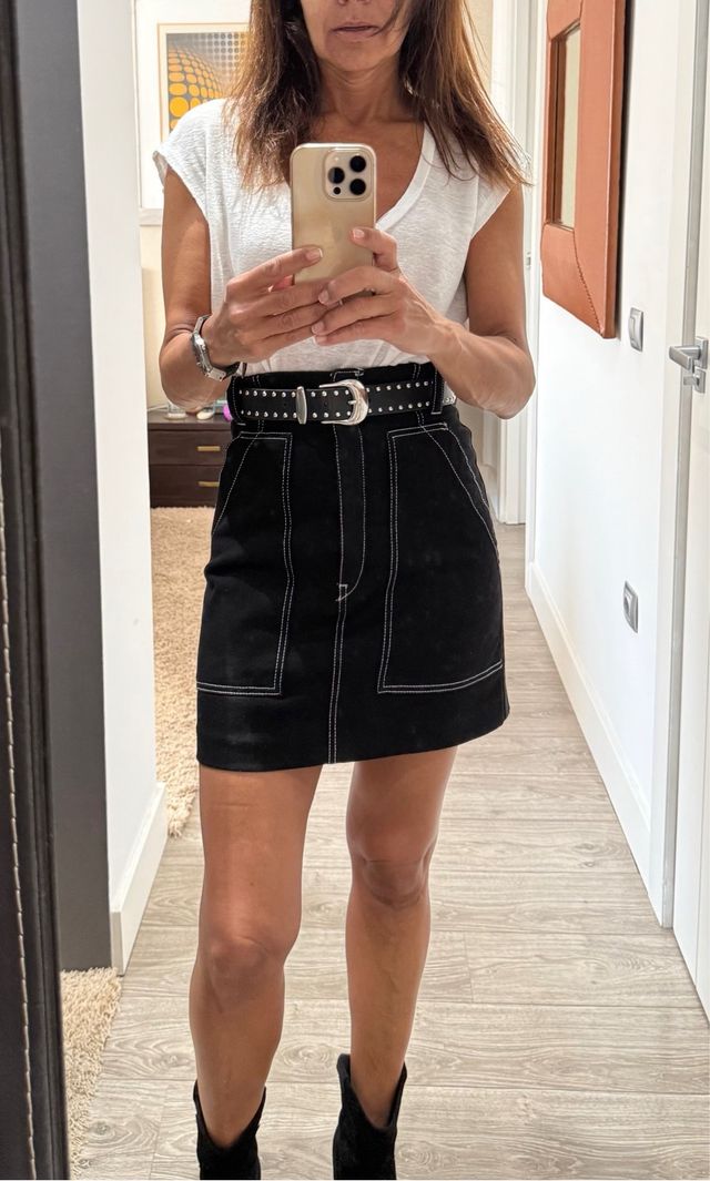 Falda mini Sandro negra talla 34