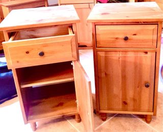 Mesitas de noche de madera