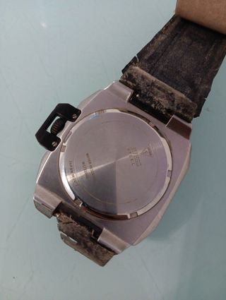 Reloj Guess Negro