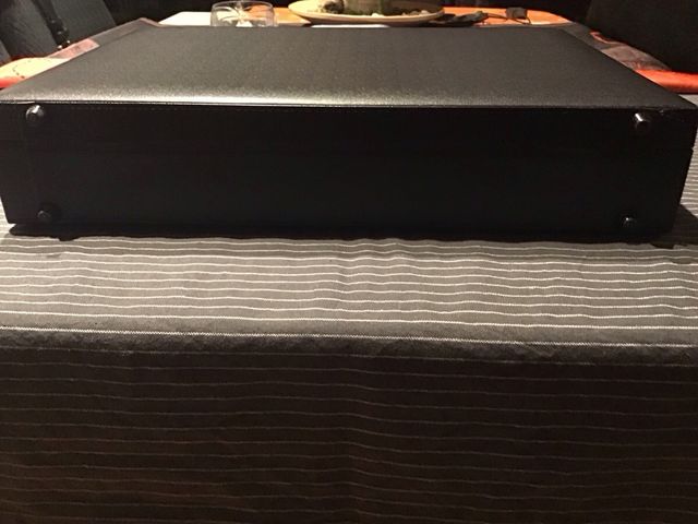 Maletín clásico negro con combinación