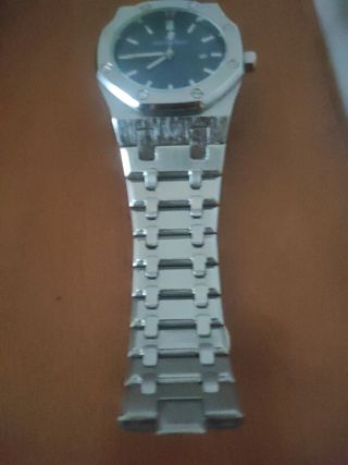  Reloj Azul y Plateado