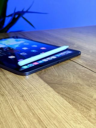 95% iPad Air M1