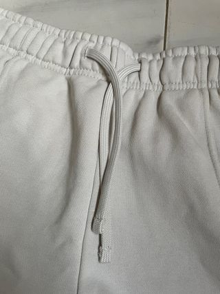Pantalón corto Zara beige