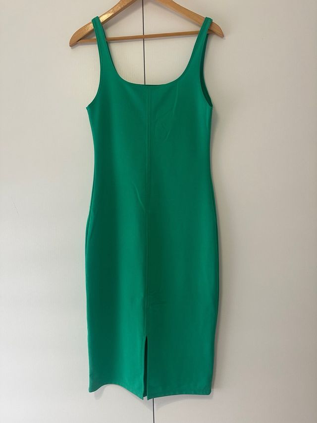 Vestido largo verde Zara