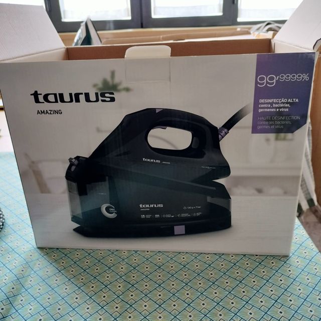 Plancha Taurus Amazing SSD3002