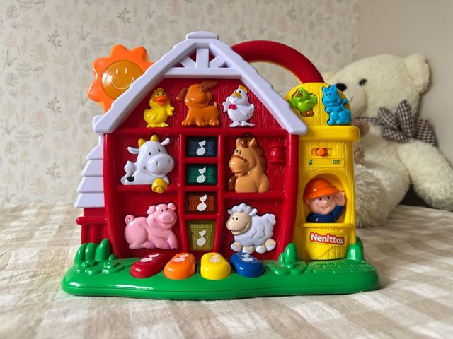 Granja Musical Infantil con Animales