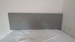Cabezero de tela gris
Para cama de 150