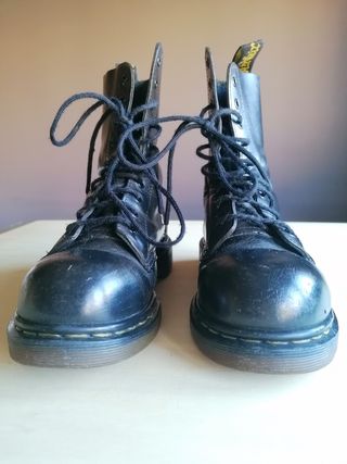 Vintage Dr. Martens Boots
