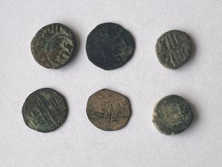 Lote 6 monedas árabes antiguas