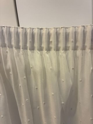 Cortinas blancas plumeti. 
140 x 130 cm
