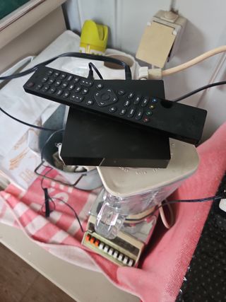 Televisor OKI con TDT separado