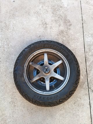 Rueda Delantera Suzuki Burgman 125