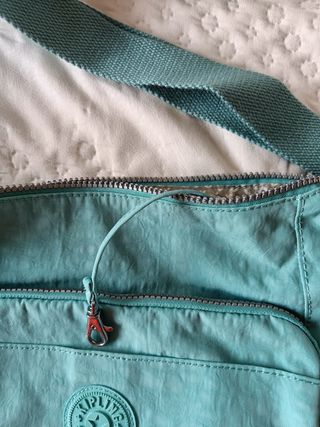 Bolso bandolera Kipling verde agua