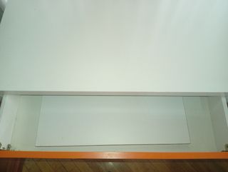 ESCRITORIO Blanco y Naranja
