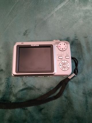 Cámara Digital Fujifilm FinePix A820 Plata