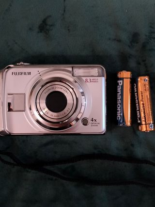 Cámara Digital Fujifilm FinePix A820 Plata