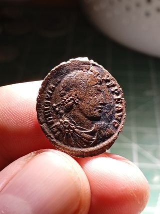 Moneda Romana Joviano VOT V