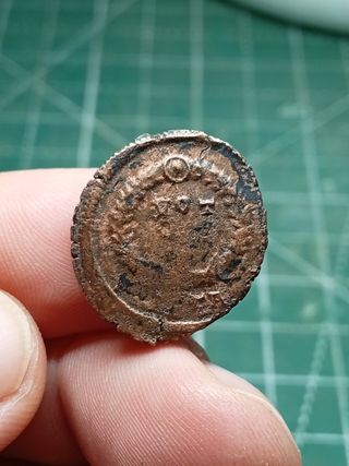 Moneda Romana Joviano VOT V
