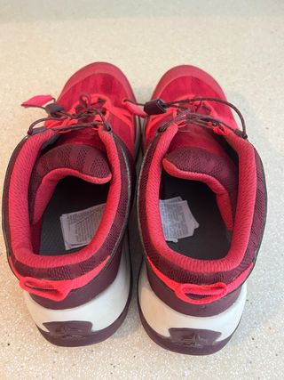 Zapatillas de montaña Quechua rojas talla 35