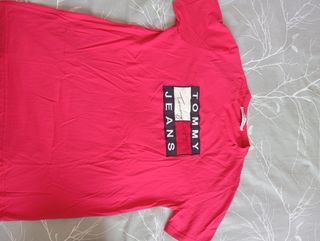 Camiseta Tommy Jeans Roja