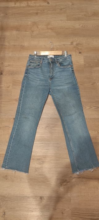 Pantalón vaquero Zara azul
