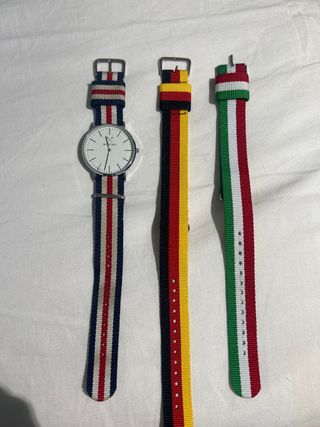 Reloj Daniel Wellington Multicolor