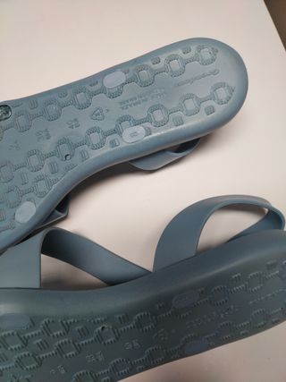 Chanclas Sandalias Ipanema Azul y Plateado