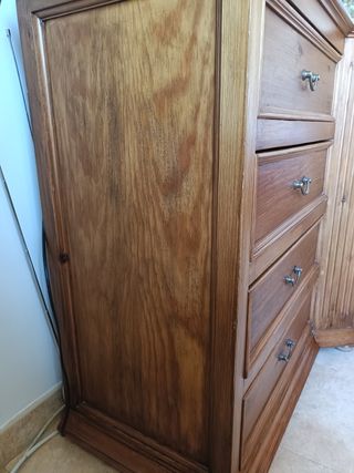 Aparador de madera de pino