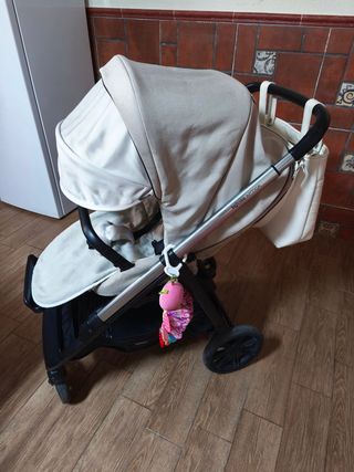 Carro Inglesina Aptica(capazo y silla)