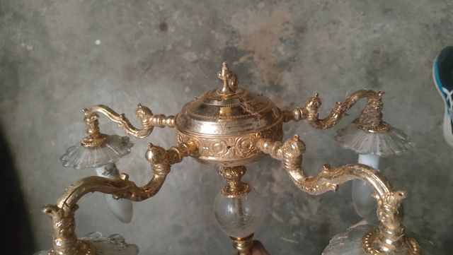 Lámpara Vintage Dorada con Cristales