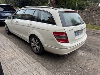 Mercedes-Benz Clase C 2011